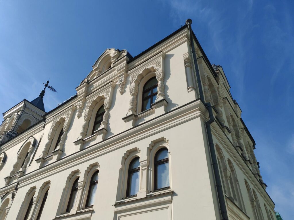 416651995.jpg